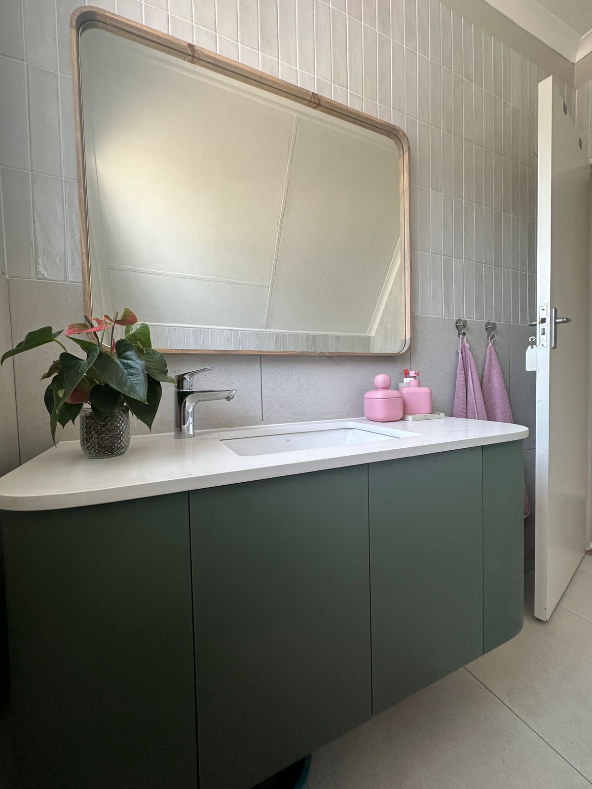 Modern Bathroom Vanity Design Ideas for Contemporary Homes